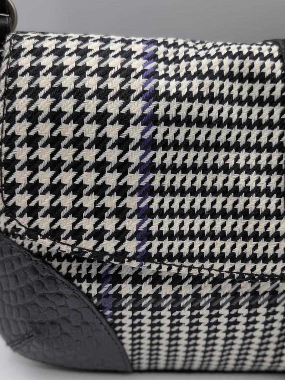 Lauren Ralph Lauren $298 Y2K Black White Purple Houndstooth Leather Accent Bag - Picture 3 of 10